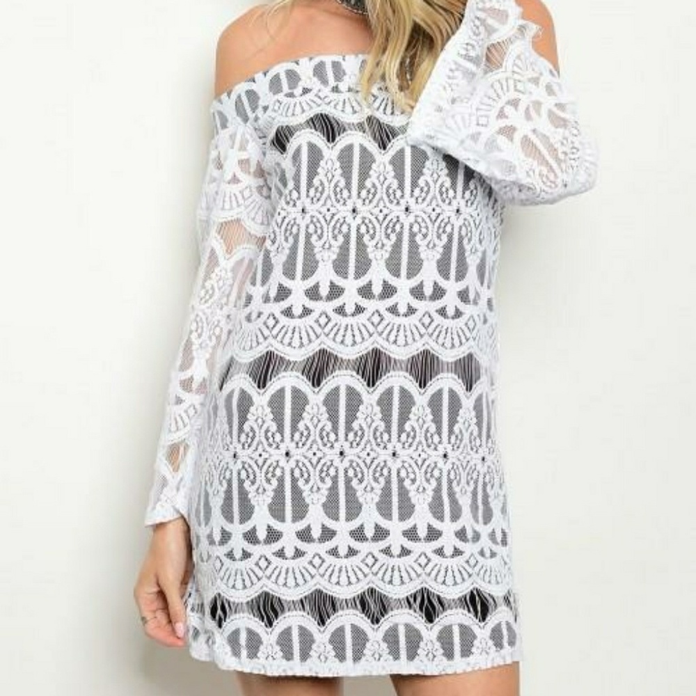 Lace off the sholder mini